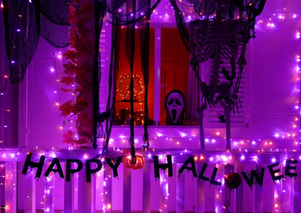 How to Decorate the Porch of Your House this Halloween
