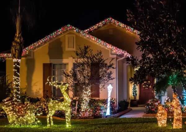 How to Calculate the Perfect Length of Christmas Lights for Your Home