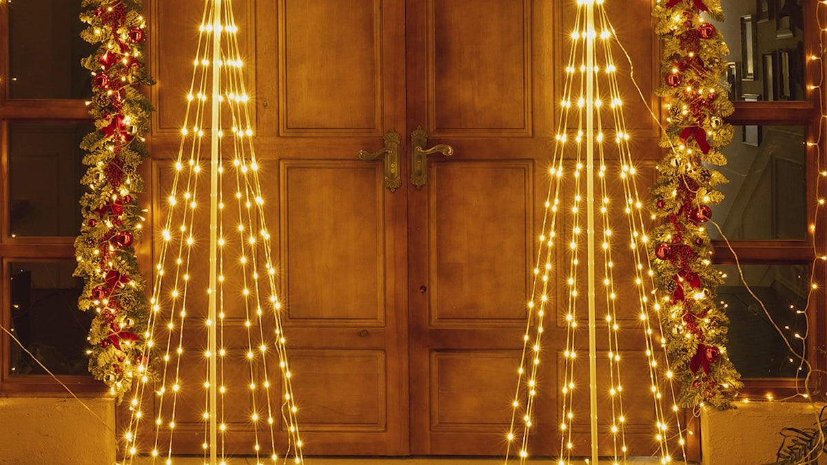 Ollny 140 LED 5ft-High Warm White Christmas Tree Lights (8 Modes, IP65 Waterproof, Plug In)